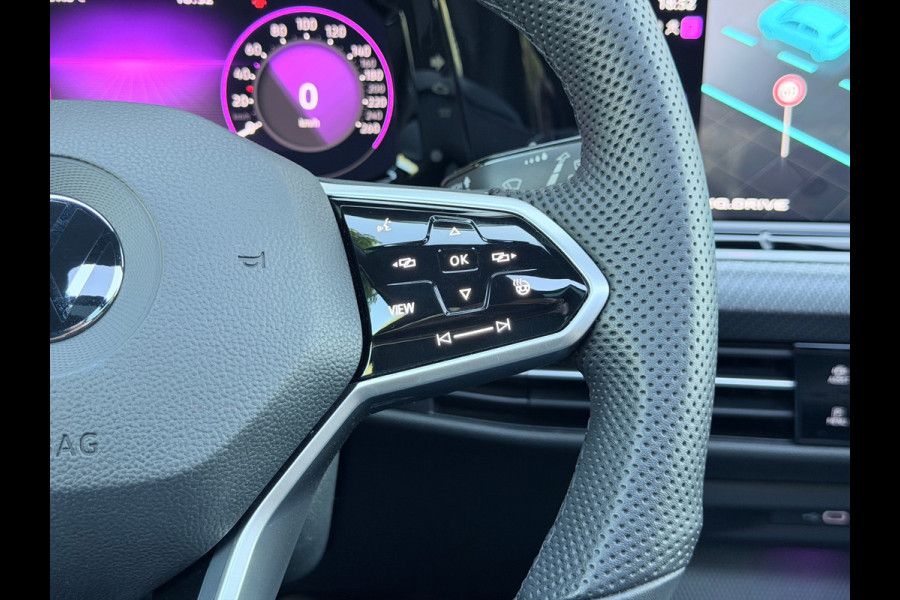 Volkswagen Golf 1.5 TSI 3x R-Line Pano/Matrix/Camera