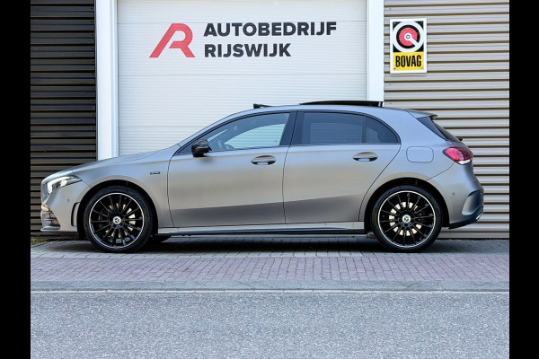 Mercedes-Benz A-Klasse 250 e Premium Pano/Sfeer/Blindspot