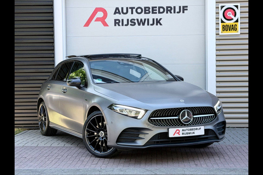 Mercedes-Benz A-Klasse 250 e Premium Pano/Sfeer/Blindspot
