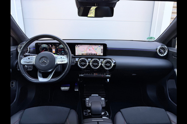 Mercedes-Benz A-Klasse 250 e Premium Pano/Sfeer/Blindspot