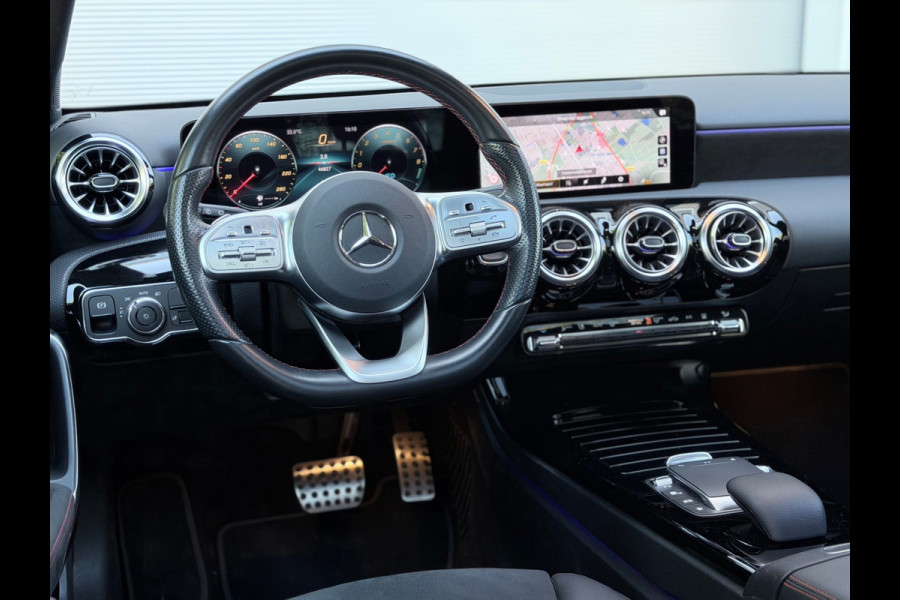 Mercedes-Benz A-Klasse 250 e Premium Pano/Sfeer/Blindspot