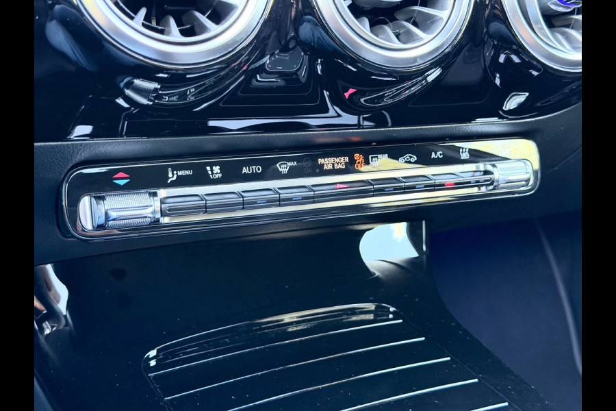 Mercedes-Benz A-Klasse 250 e Premium Pano/Sfeer/Blindspot