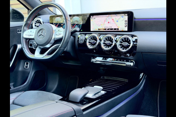 Mercedes-Benz A-Klasse 250 e Premium Pano/Sfeer/Blindspot