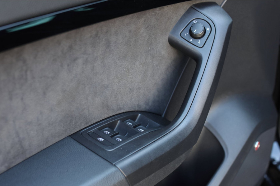 CUPRA Ateca 2.0 TSI 4DRIVE *Pano*Kuipstoelen*Remus*Trekhaak*Beats*