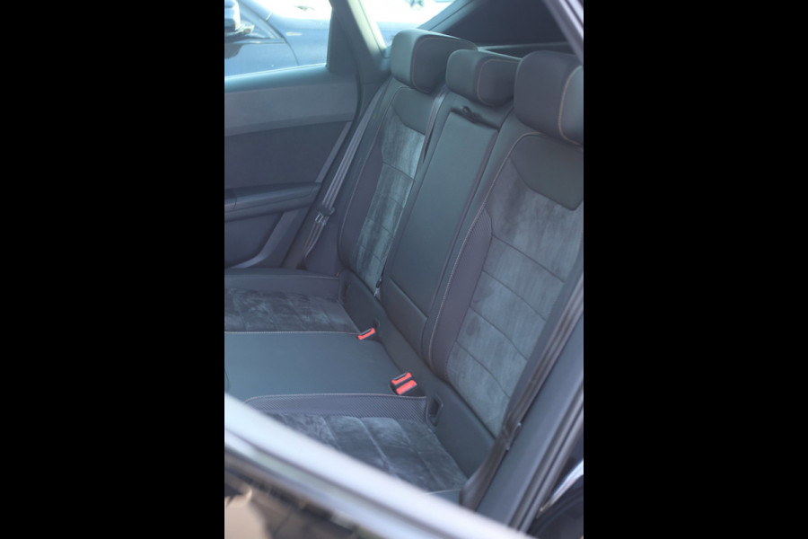 CUPRA Ateca 2.0 TSI 4DRIVE *Pano*Kuipstoelen*Remus*Trekhaak*Beats*