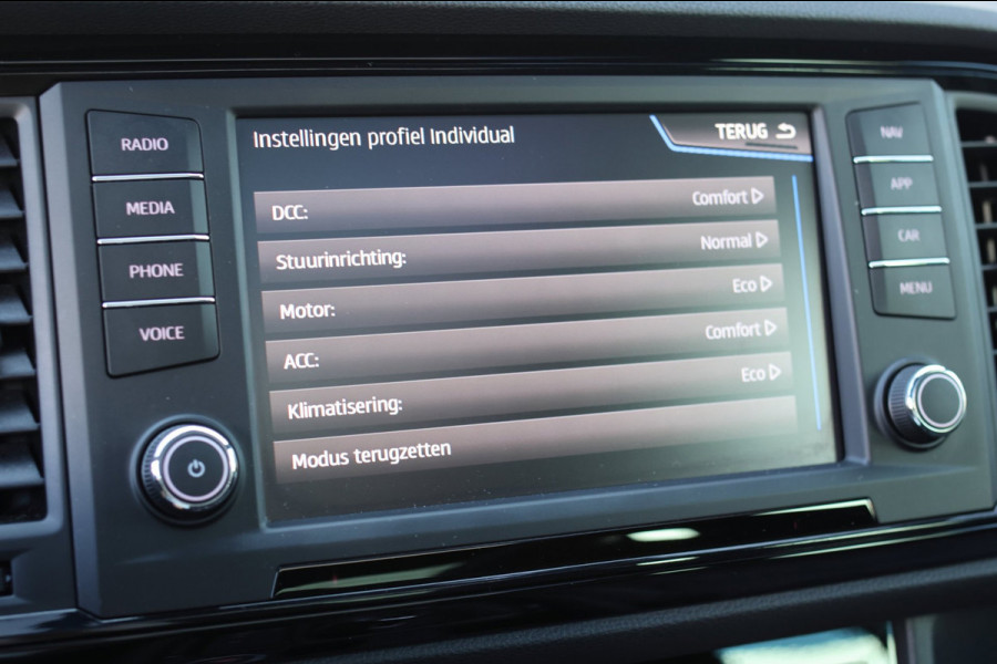 CUPRA Ateca 2.0 TSI 4DRIVE *Pano*Kuipstoelen*Remus*Trekhaak*Beats*