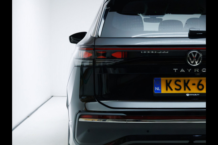 Volkswagen Tayron 1.5 eHybrid Elegance Business | IQ Led | Elec. trekhaak | Stoel- & Stuur verw. | 18" LMV | Elec. achterklep | Navigatie, Travel assist, Geluidswerend glas, All season banden