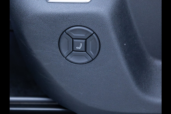 Volkswagen Tayron 1.5 eHybrid Elegance Business | IQ Led | Elec. trekhaak | Stoel- & Stuur verw. | 18" LMV | Elec. achterklep | Navigatie, Travel assist, Geluidswerend glas, All season banden