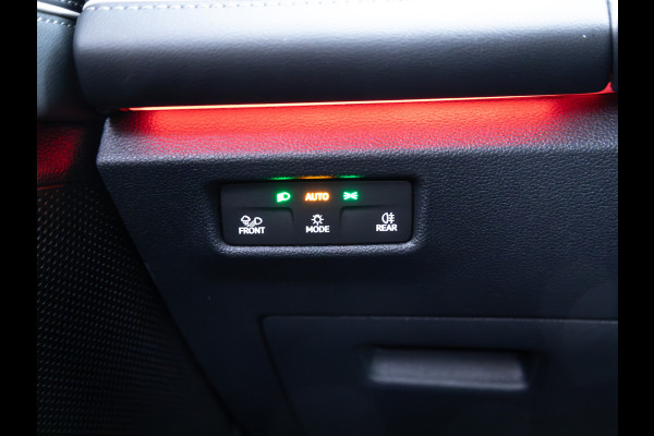 Volkswagen Tayron 1.5 eHybrid Elegance Business | IQ Led | Elec. trekhaak | Stoel- & Stuur verw. | 18" LMV | Elec. achterklep | Navigatie, Travel assist, Geluidswerend glas, All season banden