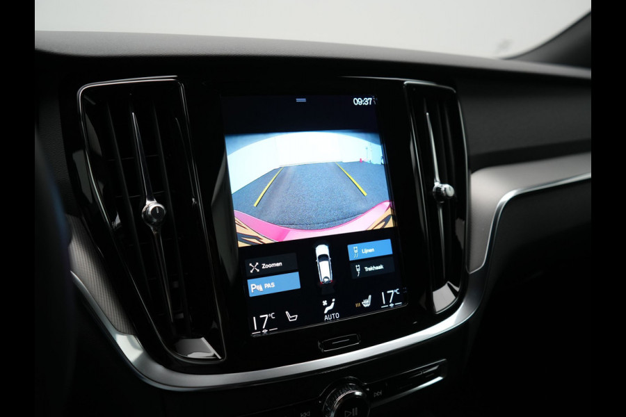 Volvo V60 T6 Recharge AWD R-Design PHEV 340pk Dealer O.H | Trehaak Af Fabriek | Camera | Lederen Sportstoelen Memory & Verwarmd | Cruise Control | Pilot Assist | Apple Carplay | Keyless | Stuurverwarming | Virtual | Navigatie | DAB | 19"L.M | Plug In Hybrid |