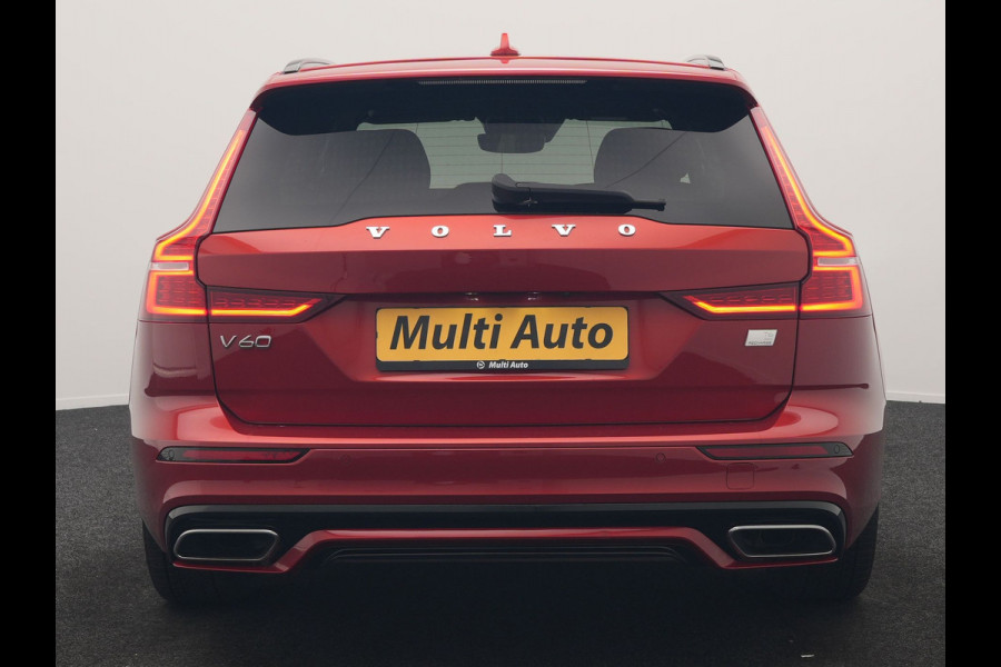 Volvo V60 T6 Recharge AWD R-Design PHEV 340pk Dealer O.H | Trehaak Af Fabriek | Camera | Lederen Sportstoelen Memory & Verwarmd | Cruise Control | Pilot Assist | Apple Carplay | Keyless | Stuurverwarming | Virtual | Navigatie | DAB | 19"L.M | Plug In Hybrid |