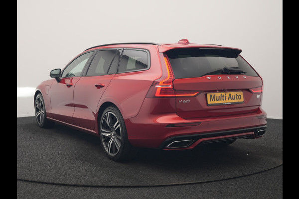 Volvo V60 T6 Recharge AWD R-Design PHEV 340pk Dealer O.H | Trehaak Af Fabriek | Camera | Lederen Sportstoelen Memory & Verwarmd | Cruise Control | Pilot Assist | Apple Carplay | Keyless | Stuurverwarming | Virtual | Navigatie | DAB | 19"L.M | Plug In Hybrid |