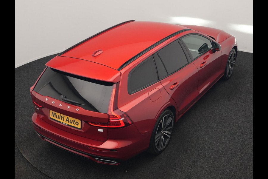 Volvo V60 T6 Recharge AWD R-Design PHEV 340pk Dealer O.H | Trehaak Af Fabriek | Camera | Lederen Sportstoelen Memory & Verwarmd | Cruise Control | Pilot Assist | Apple Carplay | Keyless | Stuurverwarming | Virtual | Navigatie | DAB | 19"L.M | Plug In Hybrid |