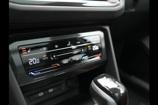 Volkswagen Tiguan 1.4 TSI eHybrid Elegance PHEV 245pk Dealer O.H | Trekhaak Af Fabriek | Panodak | Adaptive Cruise | IQ Light | 360 Camera | Lederen Sportstoelen Memory & Verwarmd | Travel Assist | Apple Carplay | Keyless | Stuurverwarming | BLIS | Virtual | Navigatie | DAB | 18"L.M | Plug In Hybrid |