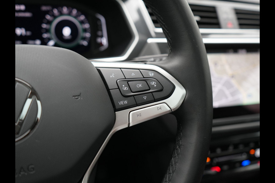 Volkswagen Tiguan 1.4 TSI eHybrid Elegance PHEV 245pk Dealer O.H | Trekhaak Af Fabriek | Panodak | Adaptive Cruise | IQ Light | 360 Camera | Lederen Sportstoelen Memory & Verwarmd | Travel Assist | Apple Carplay | Keyless | Stuurverwarming | BLIS | Virtual | Navigatie | DAB | 18"L.M | Plug In Hybrid |