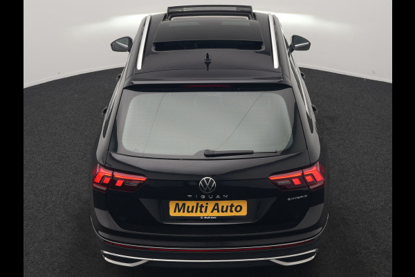 Volkswagen Tiguan 1.4 TSI eHybrid Elegance PHEV 245pk Dealer O.H | Trekhaak Af Fabriek | Panodak | Adaptive Cruise | IQ Light | 360 Camera | Lederen Sportstoelen Memory & Verwarmd | Travel Assist | Apple Carplay | Keyless | Stuurverwarming | BLIS | Virtual | Navigatie | DAB | 18"L.M | Plug In Hybrid |