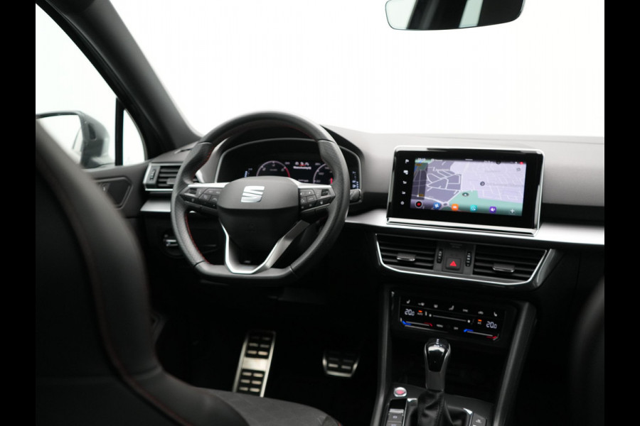 Seat Tarraco 1.4 TSI e-Hybrid FR PHEV 245pk Dealer O.H | Trekhaak Af Fabriek | Adaptive Cruise | 360 Camera | Sportstoelen Memory & Verwarmd | Apple Carplay | Keyless | Stuurverwarming | BLIS | Virtual | Navigatie | DAB | 20"L.M |
