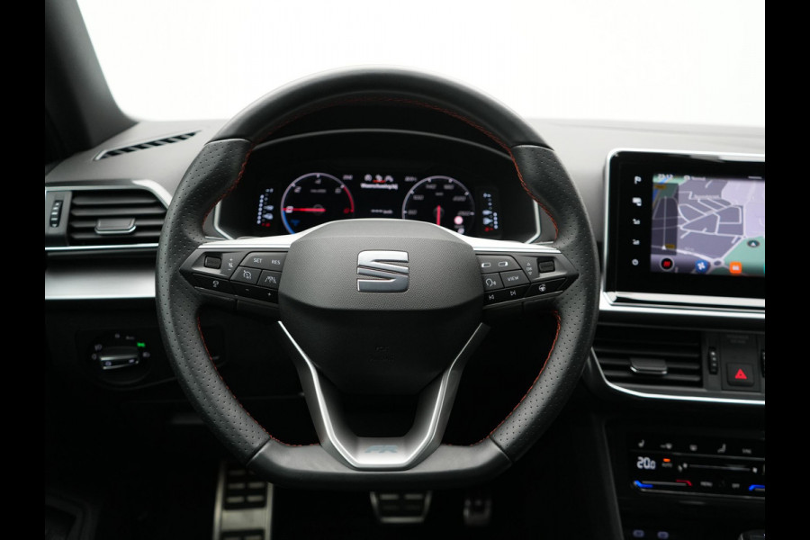 Seat Tarraco 1.4 TSI e-Hybrid FR PHEV 245pk Dealer O.H | Trekhaak Af Fabriek | Adaptive Cruise | 360 Camera | Sportstoelen Memory & Verwarmd | Apple Carplay | Keyless | Stuurverwarming | BLIS | Virtual | Navigatie | DAB | 20"L.M |
