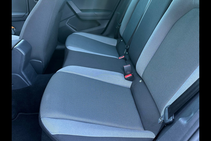 Seat Ibiza 1.0 TSI Style Business Intense CAMERA|PDC|APPLE CARPLAY|NAVI