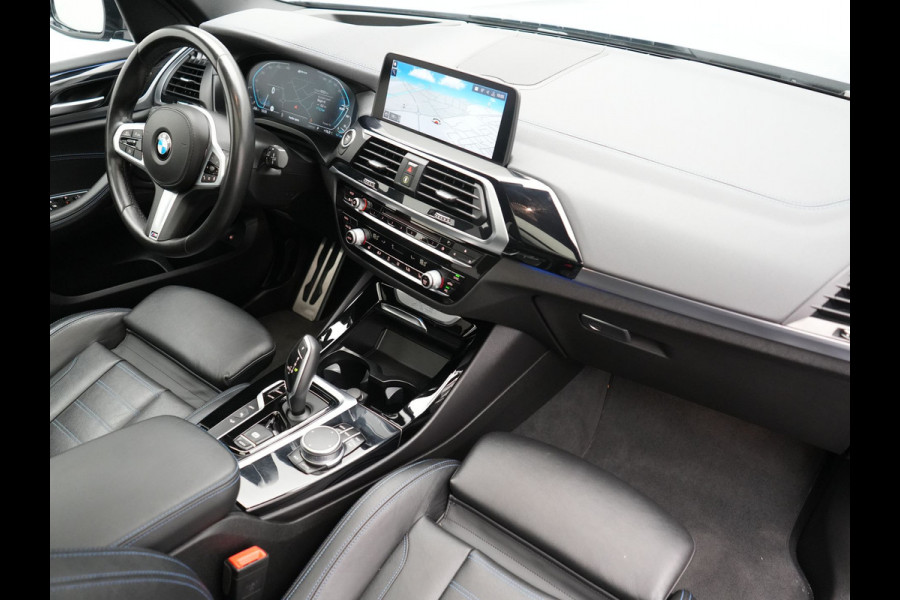 BMW X3 xDrive30e M Sport PHEV 293pk | Trekhaak Afn. | Panodak | Head Up | Camera | Lederen Sportstoelen Memory & Verwarmd | Adaptive LED | Sfeerverlichting | Blis | Keyless | Navigatie | 19"L.M | Plug In Hybrid |