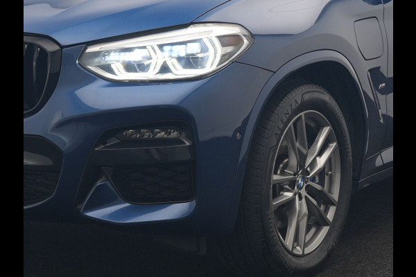 BMW X3 xDrive30e M Sport PHEV 293pk | Trekhaak Afn. | Panodak | Head Up | Camera | Lederen Sportstoelen Memory & Verwarmd | Adaptive LED | Sfeerverlichting | Blis | Keyless | Navigatie | 19"L.M | Plug In Hybrid |