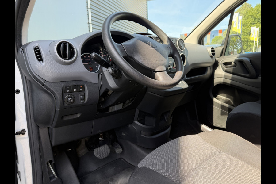 Peugeot Partner BWJ 2019 | 1.6 100 PK BlueHDi 100 L1 Premium AUTOMAAT | AIRCO | CRUISE | PDC | RADIO/CD | SCHUIFDEUR RECHTS |
