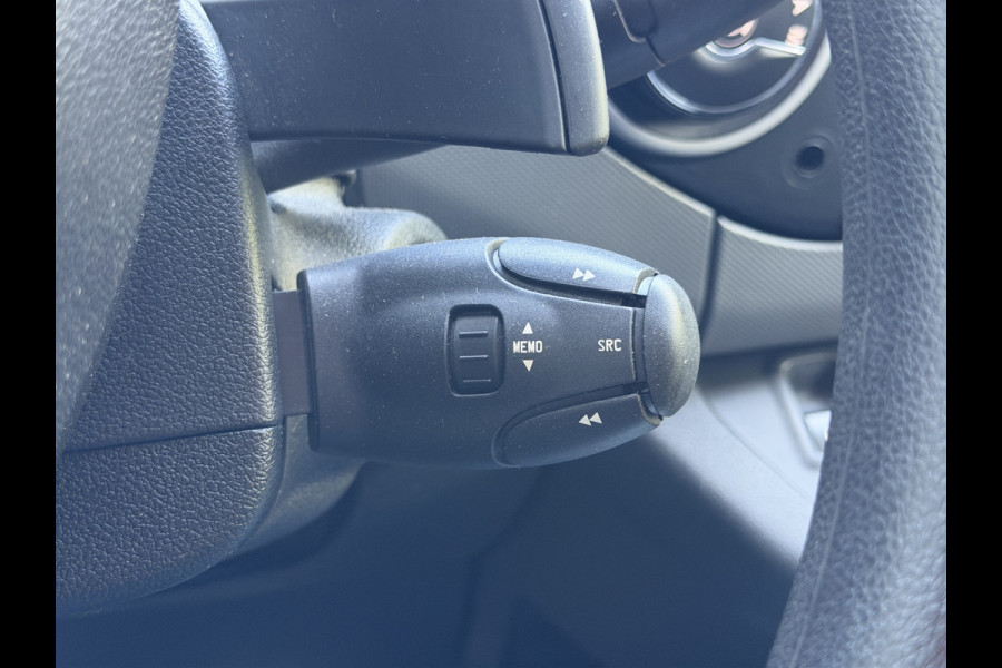 Peugeot Partner BWJ 2019 | 1.6 100 PK BlueHDi 100 L1 Premium AUTOMAAT | AIRCO | CRUISE | PDC | RADIO/CD | SCHUIFDEUR RECHTS |