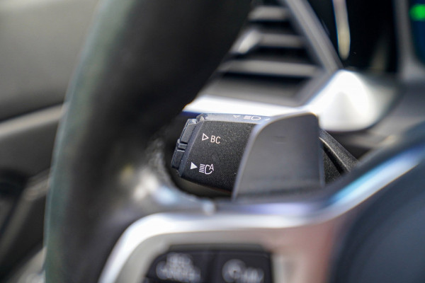 BMW 3-serie M340i xDrive High Executive Edition | Harman Kardon | HuD | Schuif/kanteldak | 360 cam | Adaptieve Cruise | 374 PK