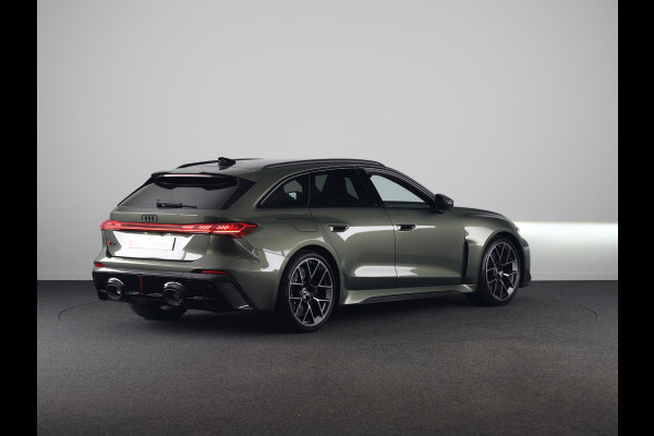 Audi RS5 Avant e-hybrid 470 kW/639 pk | RS keramische remmen zwart | Optiekpakket carbon | Audi Sportpakket | Panorama-glasdak |