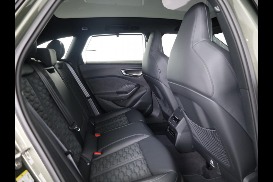 Audi RS5 Avant e-hybrid 470 kW/639 pk | RS keramische remmen zwart | Optiekpakket carbon | Audi Sportpakket | Panorama-glasdak |