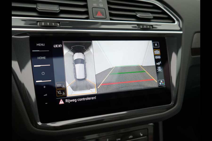 Volkswagen Tiguan 1.4 TSI eHybrid Elegance PHEV 245pk Dealer O.H | Trekhaak Af Fabriek | Panodak | Adaptive Cruise | IQ Light | 360 Camera | Lederen Sportstoelen Memory & Verwarmd | Travel Assist | Apple Carplay | Keyless | Stuurverwarming | BLIS | Virtual | Navigatie | DAB | 18"L.M | Plug In Hybrid |