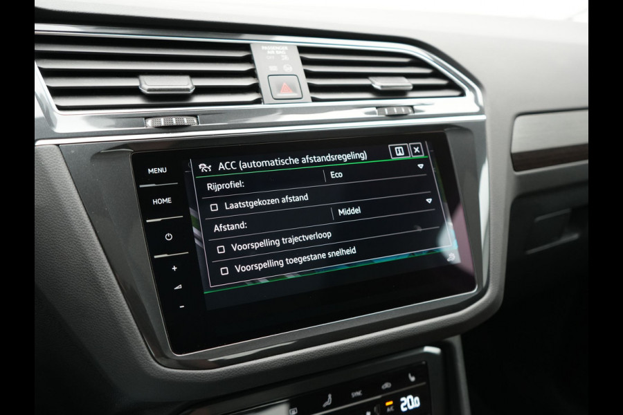 Volkswagen Tiguan 1.4 TSI eHybrid Elegance PHEV 245pk Dealer O.H | Trekhaak Af Fabriek | Panodak | Adaptive Cruise | IQ Light | 360 Camera | Lederen Sportstoelen Memory & Verwarmd | Travel Assist | Apple Carplay | Keyless | Stuurverwarming | BLIS | Virtual | Navigatie | DAB | 18"L.M | Plug In Hybrid |