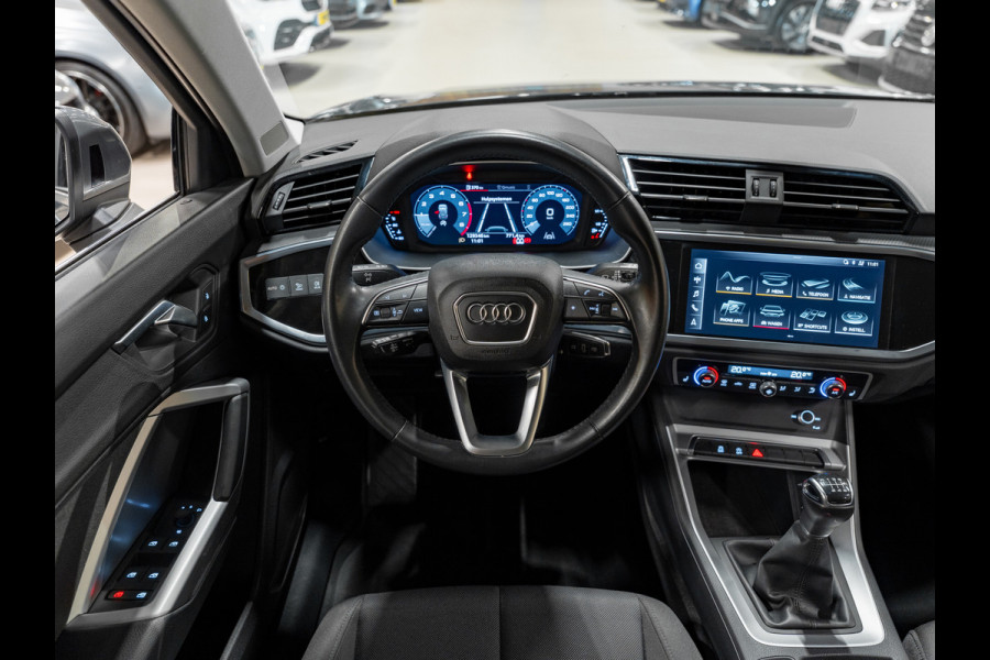 Audi Q3 35 TFSI Pro Line business, Apple Carplay, Matrix Led, ACC, Android Auto, Blind spot, PDC, Volledig Onderhouden