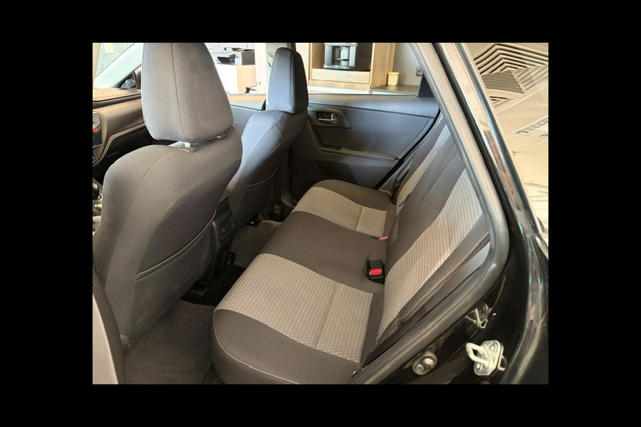 Toyota Auris 1.8 Hybrid Business Plus / 90dkm NAP / Navi / Cruise / Fietsenhaak / Climate Control