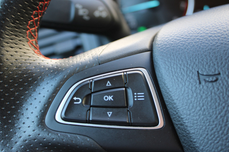 Ford EcoSport 1.0 EcoBoost ST-Line | Winterpack | Navigatie | Keyless | B&O