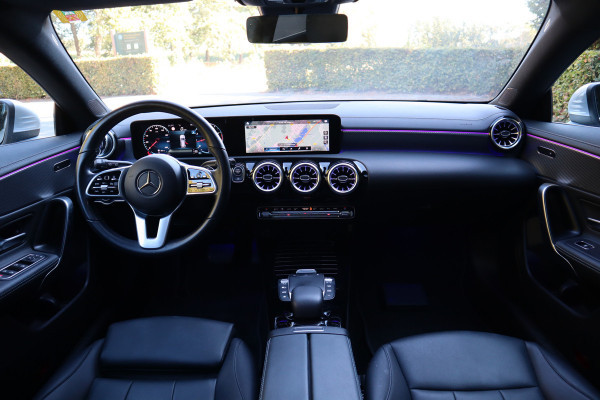 Mercedes-Benz CLA-Klasse Shooting Brake 180 Business Solution Luxury | Panoramadak |