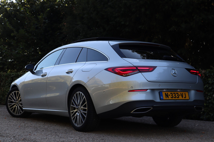 Mercedes-Benz CLA-Klasse Shooting Brake 180 Business Solution Luxury | Panoramadak |