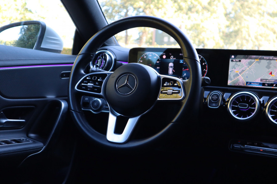 Mercedes-Benz CLA-Klasse Shooting Brake 180 Business Solution Luxury | Panoramadak |