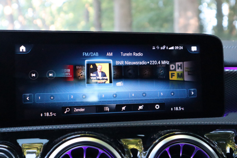 Mercedes-Benz CLA-Klasse Shooting Brake 180 Business Solution Luxury | Panoramadak |