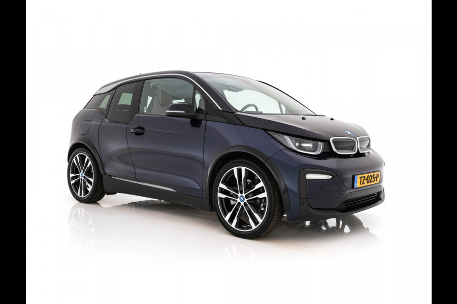 BMW i3 Basis 120Ah 42 kWh [3-Fase-11kW] {SoH-95%} *HEAT-PUMP | LEATHER-FABRIC | FULL-LED | HARMAN/KARDON | HEATED-COMFORTSEATS | DIGI-COCKPIT | NAVI-FULLMAP | PRIVACY-GLASS | DAB+ | ECC | PDC | CRUISE | 20''ALU*