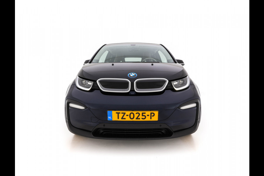 BMW i3 Basis 120Ah 42 kWh [3-Fase-11kW] {SoH-95%} *HEAT-PUMP | LEATHER-FABRIC | FULL-LED | HARMAN/KARDON | HEATED-COMFORTSEATS | DIGI-COCKPIT | NAVI-FULLMAP | PRIVACY-GLASS | DAB+ | ECC | PDC | CRUISE | 20''ALU*