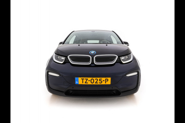 BMW i3 Basis 120Ah 42 kWh [3-Fase-11kW] {SoH-95%} *HEAT-PUMP | LEATHER-FABRIC | FULL-LED | HARMAN/KARDON | HEATED-COMFORTSEATS | DIGI-COCKPIT | NAVI-FULLMAP | PRIVACY-GLASS | DAB+ | ECC | PDC | CRUISE | 20''ALU*