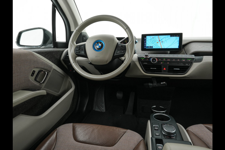 BMW i3 Basis 120Ah 42 kWh [3-Fase-11kW] {SoH-95%} *HEAT-PUMP | LEATHER-FABRIC | FULL-LED | HARMAN/KARDON | HEATED-COMFORTSEATS | DIGI-COCKPIT | NAVI-FULLMAP | PRIVACY-GLASS | DAB+ | ECC | PDC | CRUISE | 20''ALU*