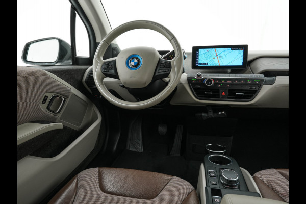 BMW i3 Basis 120Ah 42 kWh [3-Fase-11kW] {SoH-95%} *HEAT-PUMP | LEATHER-FABRIC | FULL-LED | HARMAN/KARDON | HEATED-COMFORTSEATS | DIGI-COCKPIT | NAVI-FULLMAP | PRIVACY-GLASS | DAB+ | ECC | PDC | CRUISE | 20''ALU*