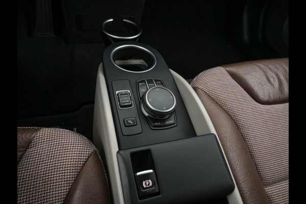 BMW i3 Basis 120Ah 42 kWh [3-Fase-11kW] {SoH-95%} *HEAT-PUMP | LEATHER-FABRIC | FULL-LED | HARMAN/KARDON | HEATED-COMFORTSEATS | DIGI-COCKPIT | NAVI-FULLMAP | PRIVACY-GLASS | DAB+ | ECC | PDC | CRUISE | 20''ALU*