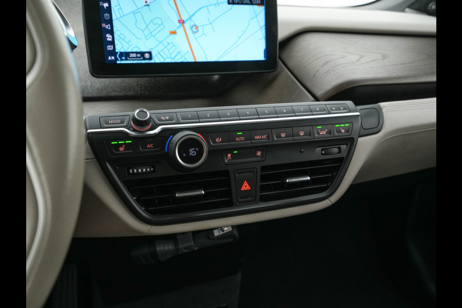 BMW i3 Basis 120Ah 42 kWh [3-Fase-11kW] {SoH-95%} *HEAT-PUMP | LEATHER-FABRIC | FULL-LED | HARMAN/KARDON | HEATED-COMFORTSEATS | DIGI-COCKPIT | NAVI-FULLMAP | PRIVACY-GLASS | DAB+ | ECC | PDC | CRUISE | 20''ALU*