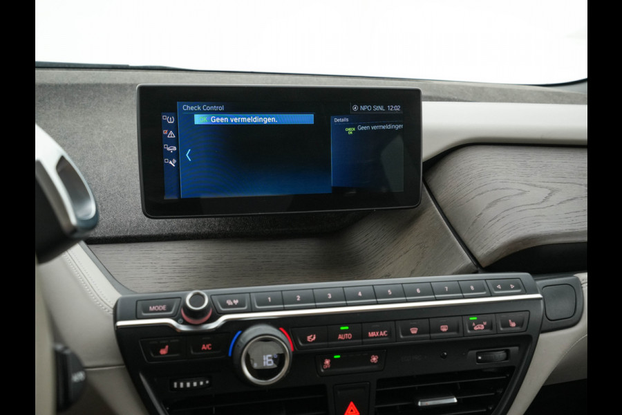 BMW i3 Basis 120Ah 42 kWh [3-Fase-11kW] {SoH-95%} *HEAT-PUMP | LEATHER-FABRIC | FULL-LED | HARMAN/KARDON | HEATED-COMFORTSEATS | DIGI-COCKPIT | NAVI-FULLMAP | PRIVACY-GLASS | DAB+ | ECC | PDC | CRUISE | 20''ALU*