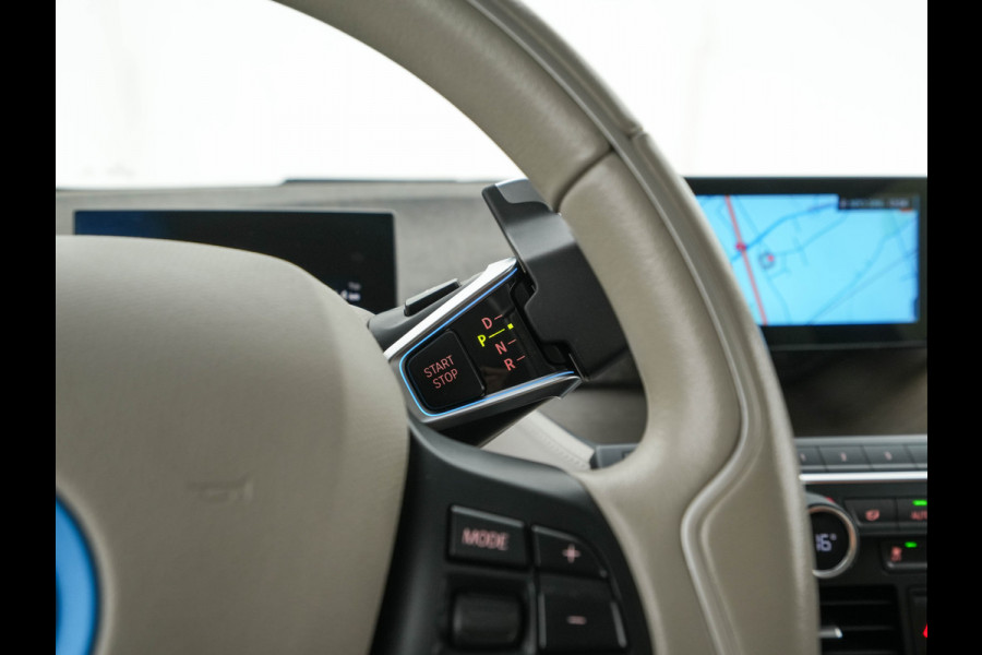 BMW i3 Basis 120Ah 42 kWh [3-Fase-11kW] {SoH-95%} *HEAT-PUMP | LEATHER-FABRIC | FULL-LED | HARMAN/KARDON | HEATED-COMFORTSEATS | DIGI-COCKPIT | NAVI-FULLMAP | PRIVACY-GLASS | DAB+ | ECC | PDC | CRUISE | 20''ALU*
