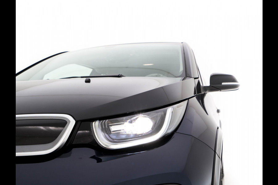 BMW i3 Basis 120Ah 42 kWh [3-Fase-11kW] {SoH-95%} *HEAT-PUMP | LEATHER-FABRIC | FULL-LED | HARMAN/KARDON | HEATED-COMFORTSEATS | DIGI-COCKPIT | NAVI-FULLMAP | PRIVACY-GLASS | DAB+ | ECC | PDC | CRUISE | 20''ALU*
