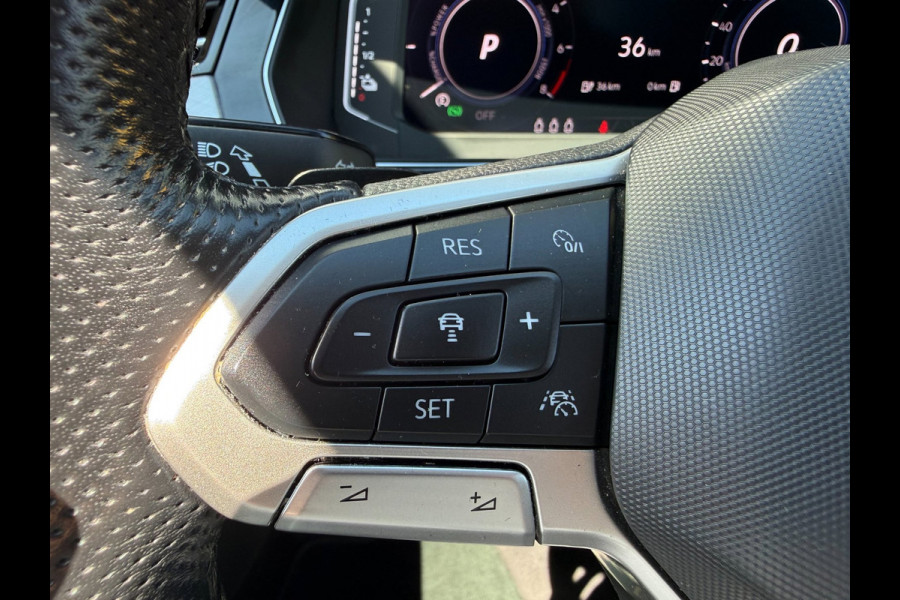 Volkswagen Passat Variant 1.4 TSI PHEV GTE * Trekhaak * AUTOMAAT * Parkeercamera * Head-up Display *